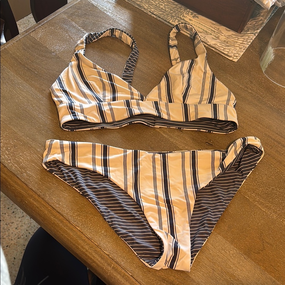 Rip curl reversible bikini